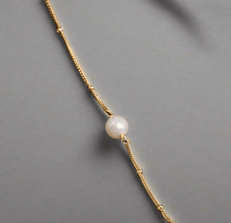 Single Pearl Minimalist Bracelet - Pearl & Prism