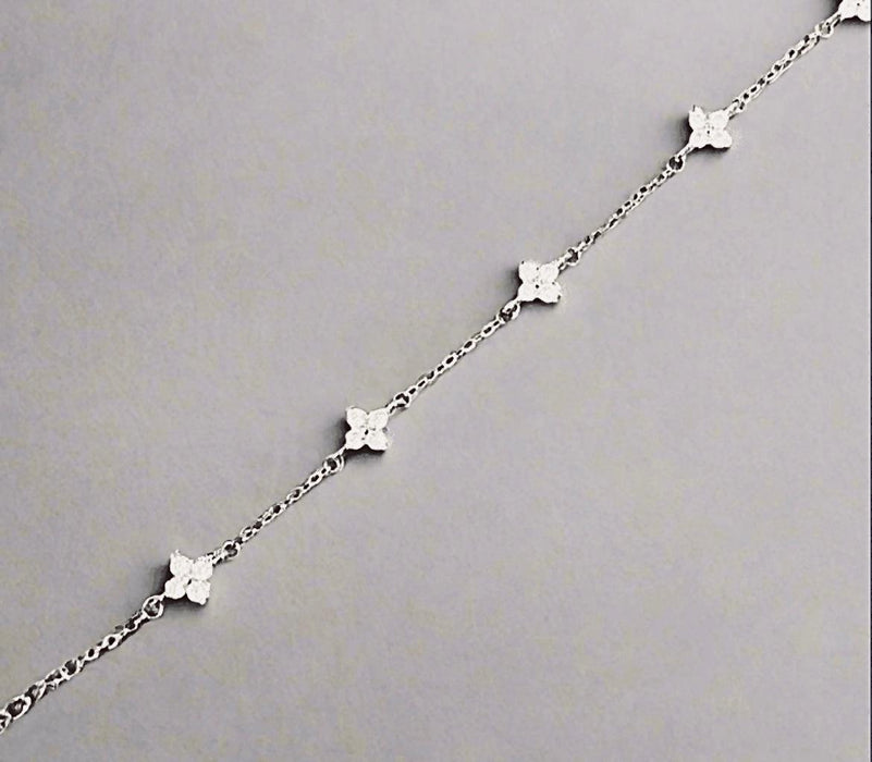 Elegant Four Point Star BraceletOur Elegant Four Point Star Bracelet is crafted with a commitment to sustainability, designed to bring timeless elegance while minimizing environmental impact. As coElegant Four Point Star BraceletPearl & PrismPearl & Prism